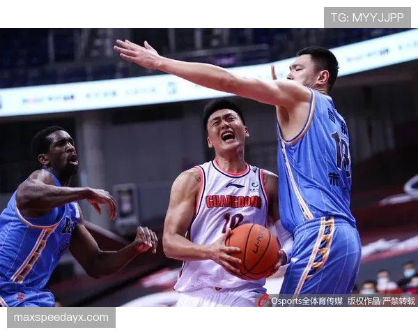 布斯克茨状态火热，稳健表现助球队再入关键球